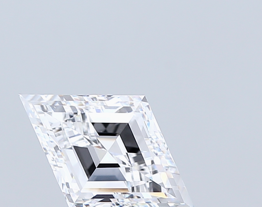 5.03 carat Lozenge pairing candidate