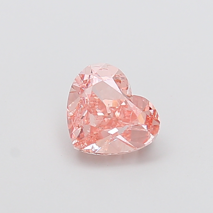 1.53 ct Pink (Intense) VS1 Heart Modified lab-grown diamond