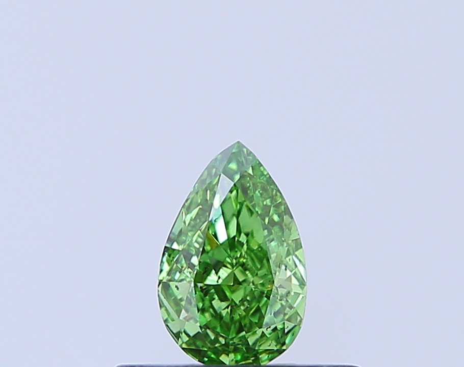 0.31 ct Pear Fancy Vivid Green Lab-Grown Diamond