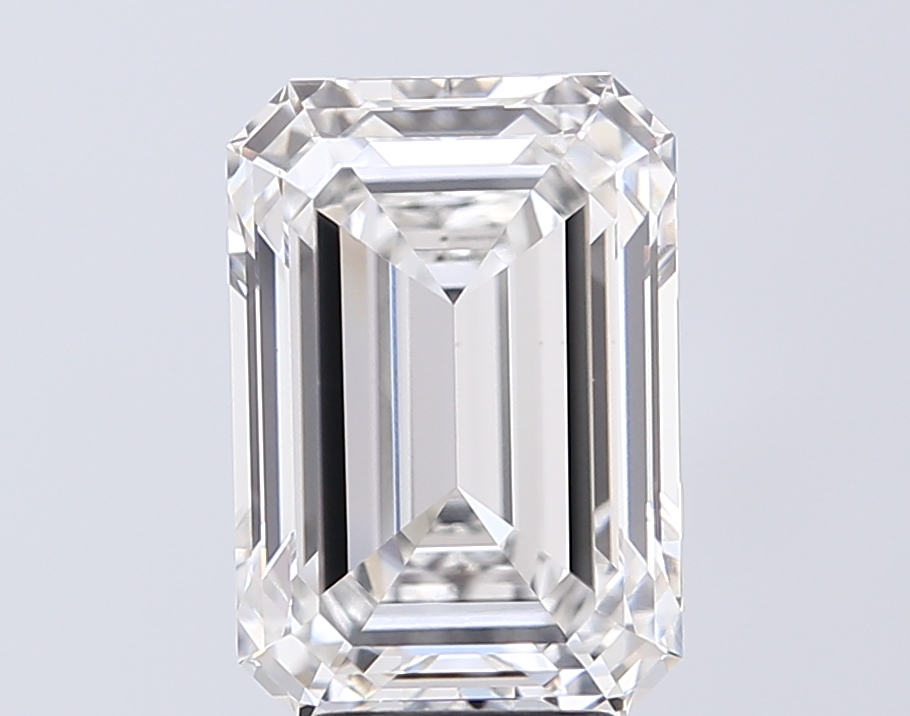 5.03 ct F VVS2 Emerald Cut lab-grown diamond