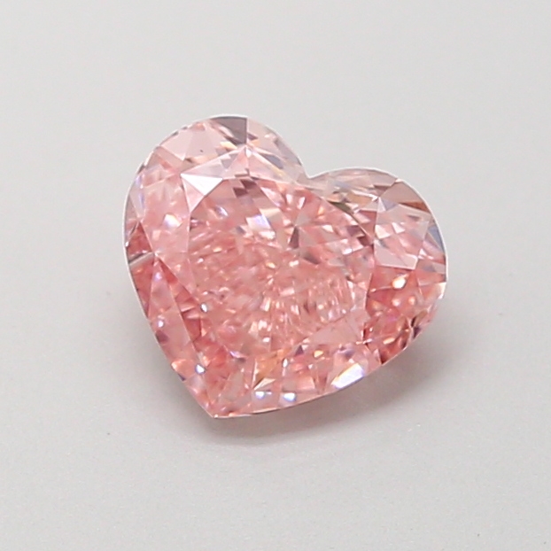 0.77 ct Heart, Fancy Intense Pink VS1 IGI CVD