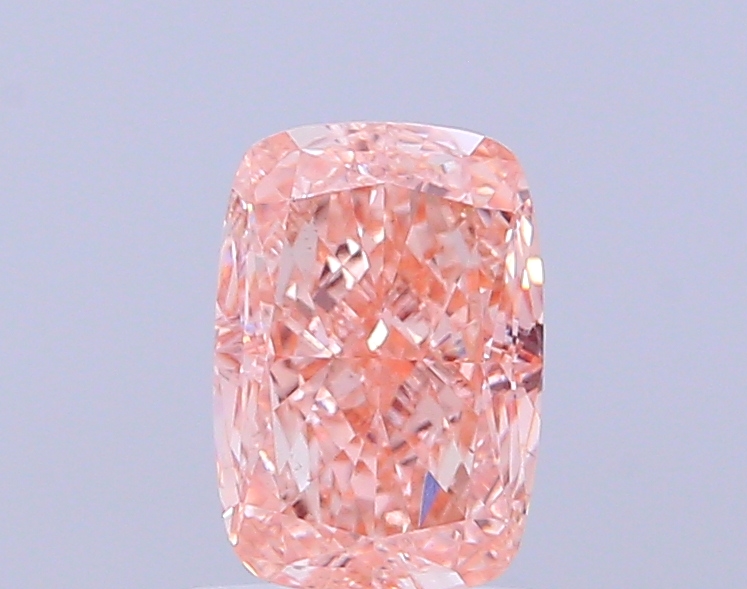 1.34 ct Pink (Intense) VS1 Cushion lab-grown diamond