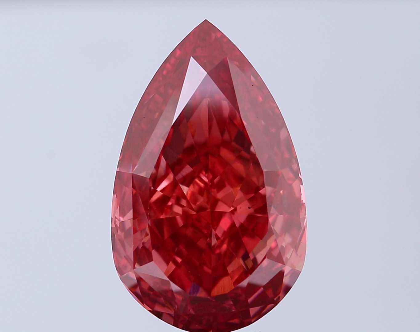 10.01 ct Pear, Fancy Vivid Pink VS2 IGI CVD