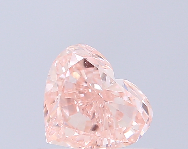 0.45 ct Heart, Fancy Intense Pink VS1 CVD