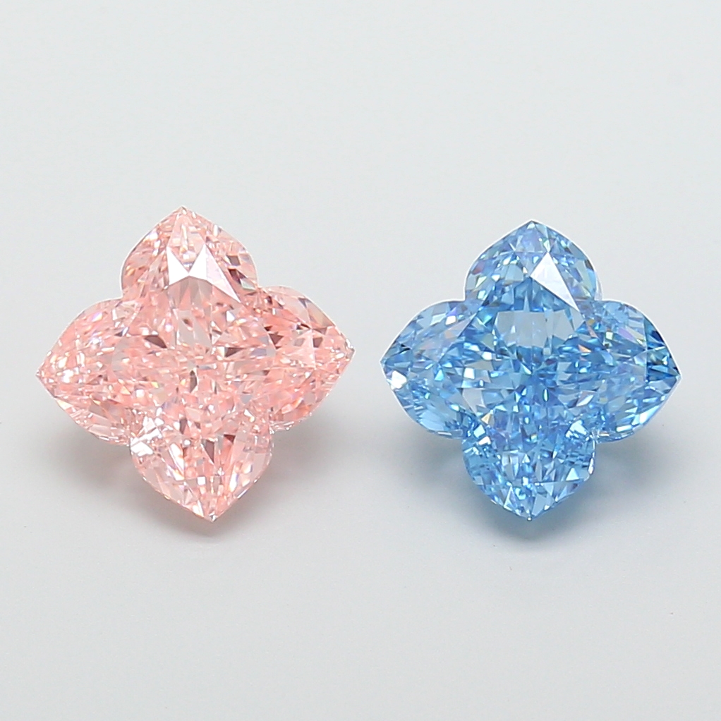 3.03 ct Lily Cut, Fancy Vivid Blue VS1 IGI CVD