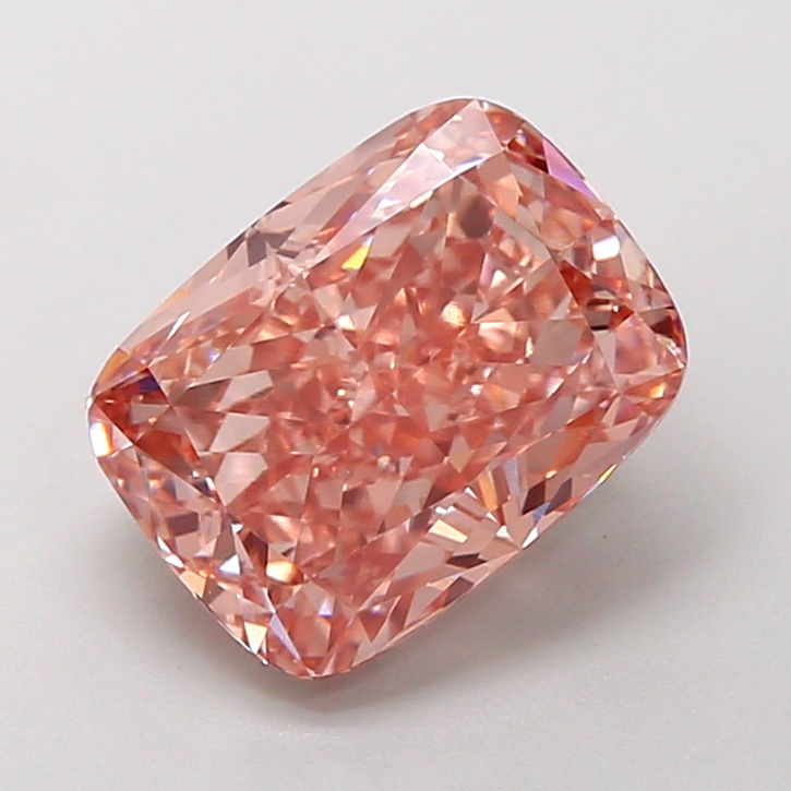 3.32 ct Pink (Vivid) VVS2 Cushion lab-grown diamond
