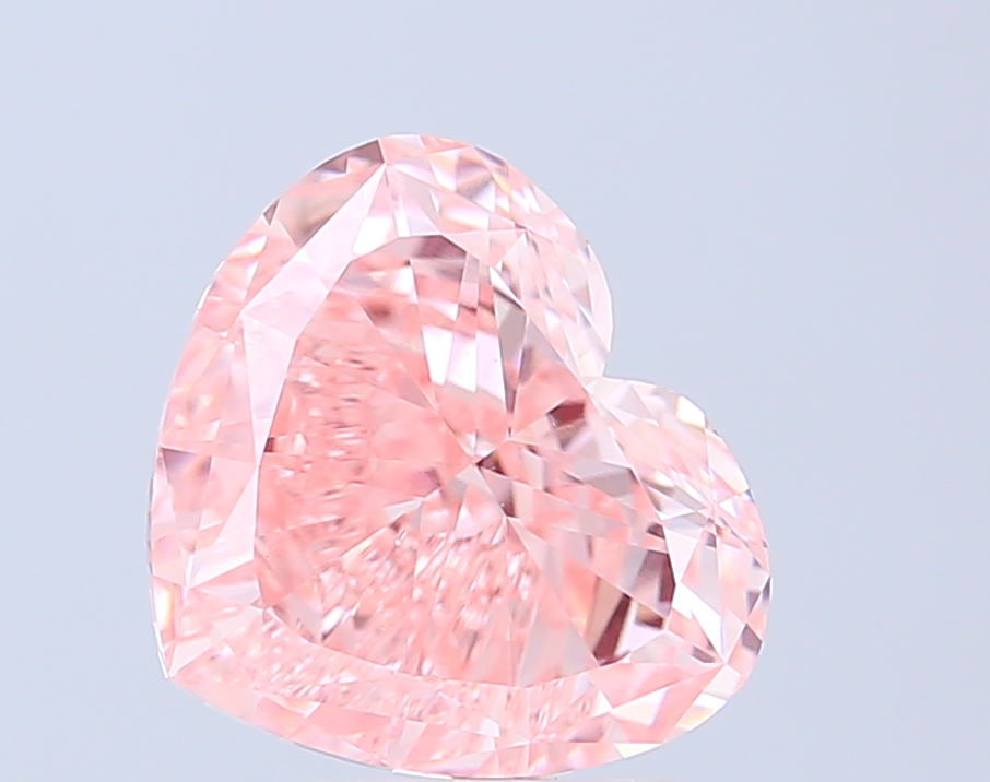 5.02 ct Heart Fancy Vivid Pink Lab-Grown Diamond