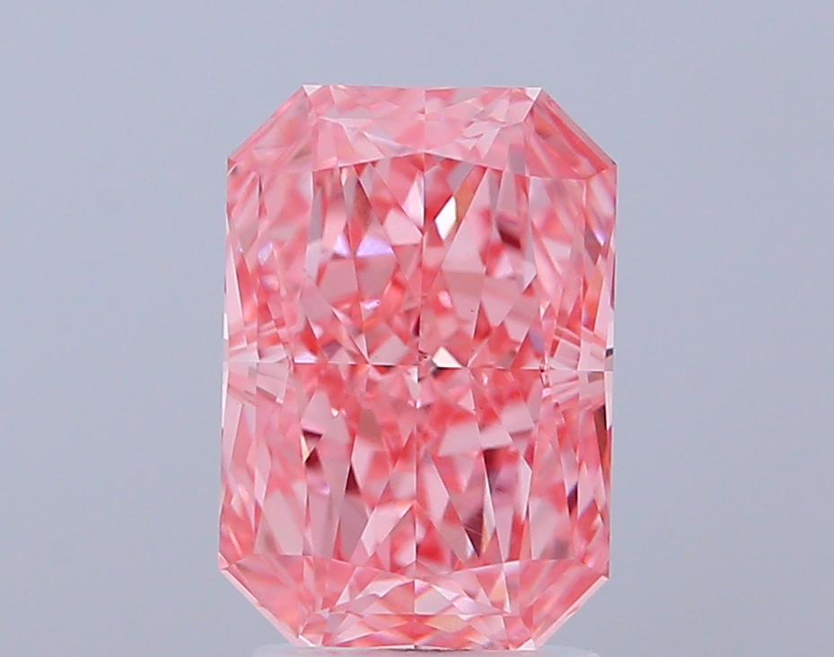 3.05 ct Radiant Fancy Vivid Pink Lab-Grown Diamond