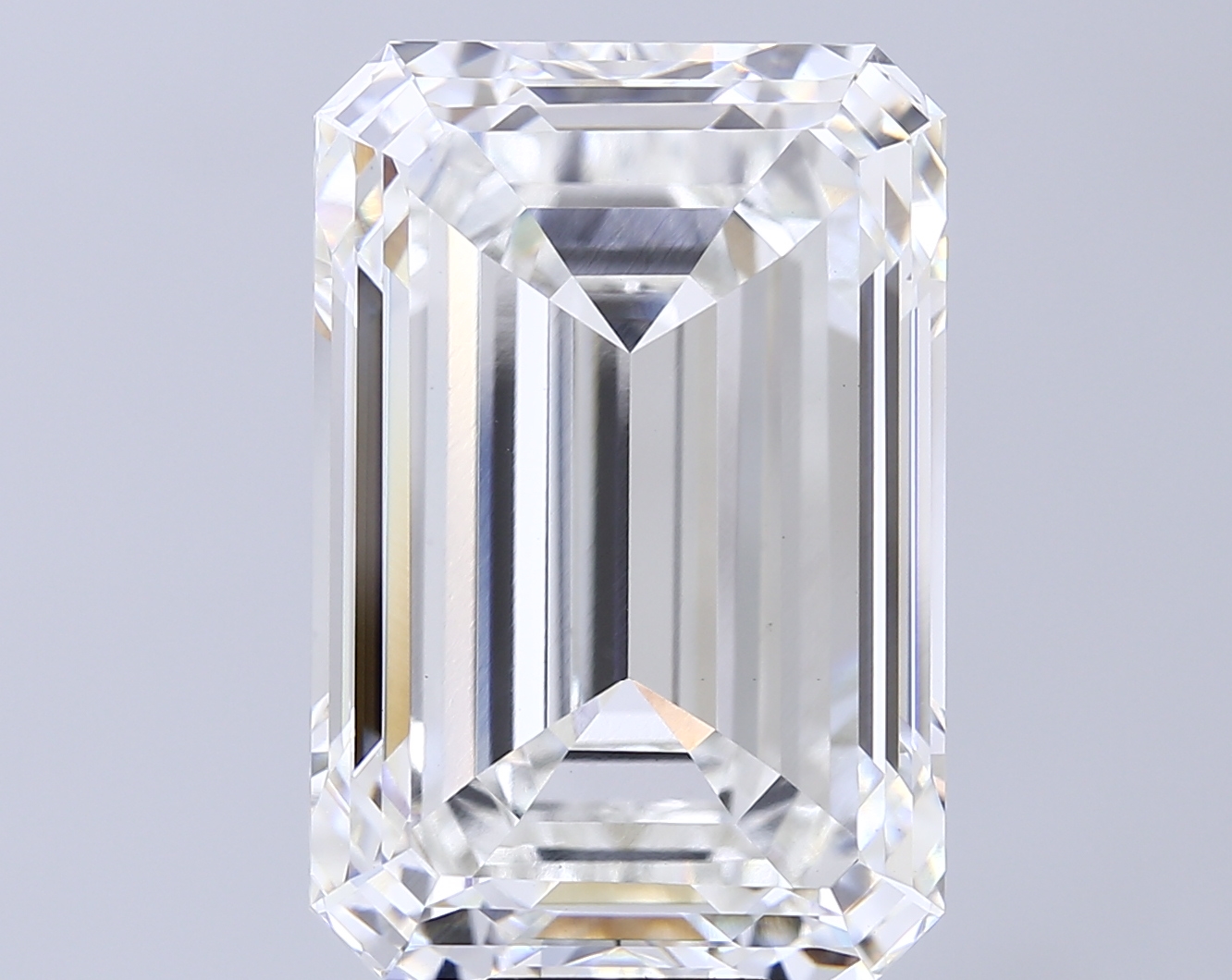 20.06 ct Emerald lab grown diamond F VVS2