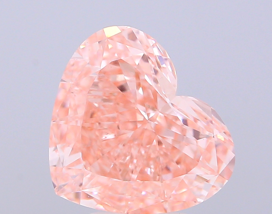 5.02 ct Heart, Fancy Intense Pink VS1 IGI CVD