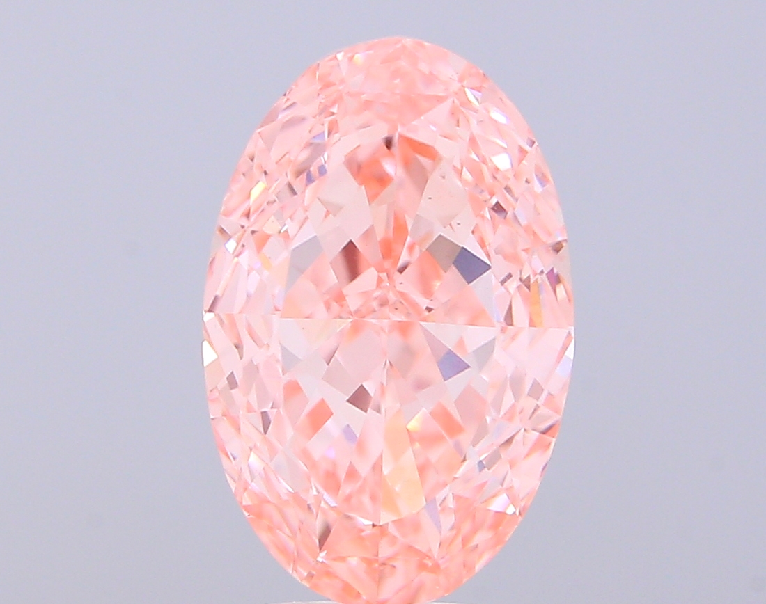 5.01 ct Oval, Fancy Vivid Pink VS1 IGI CVD