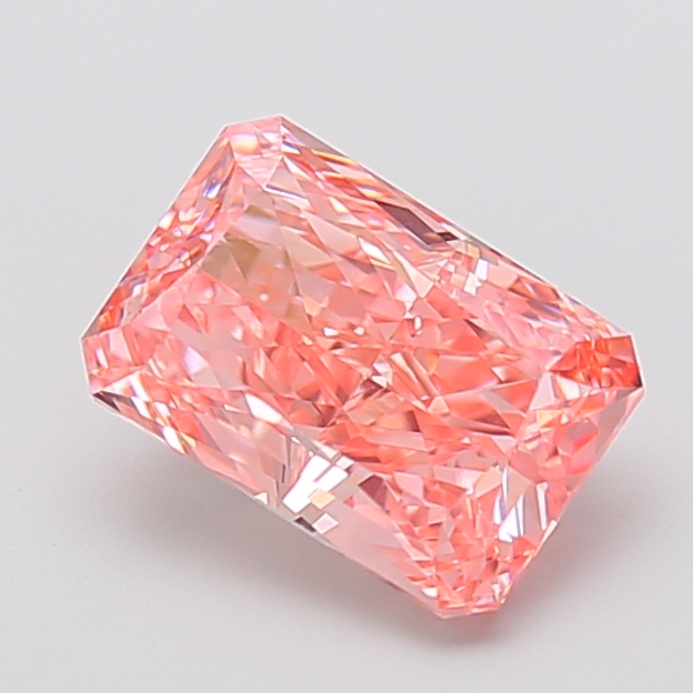2.81 ct Pink (Vivid) VVS2 Radiant lab-grown diamond