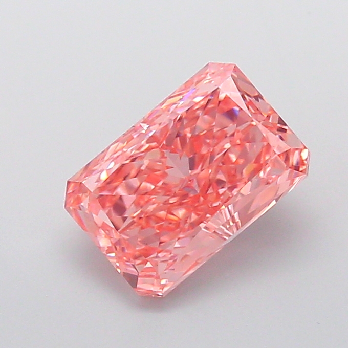 2.91 ct Pink (Vivid) VS1 Radiant lab-grown diamond