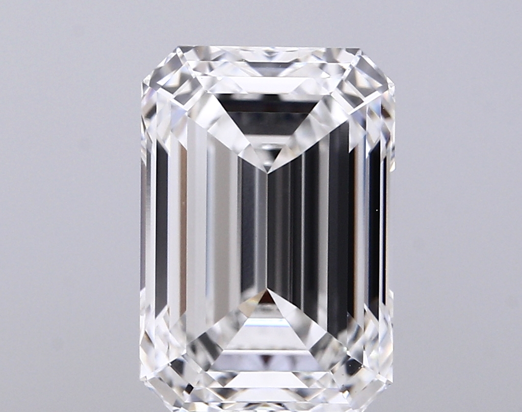 5.10 ct F VVS2 Emerald Cut lab-grown diamond