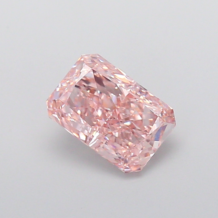 1.59 ct Pink (Intense) VS1 Radiant lab-grown diamond