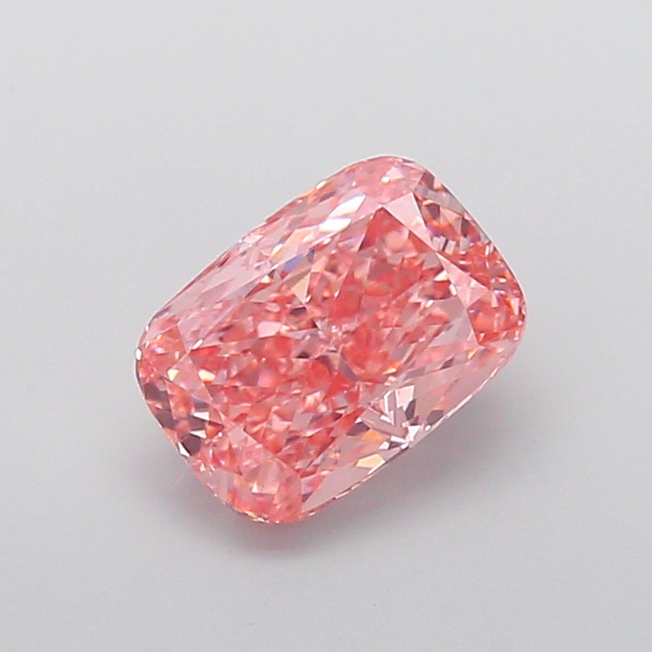 2.04 ct Pink (Vivid) VS1 Cushion lab-grown diamond