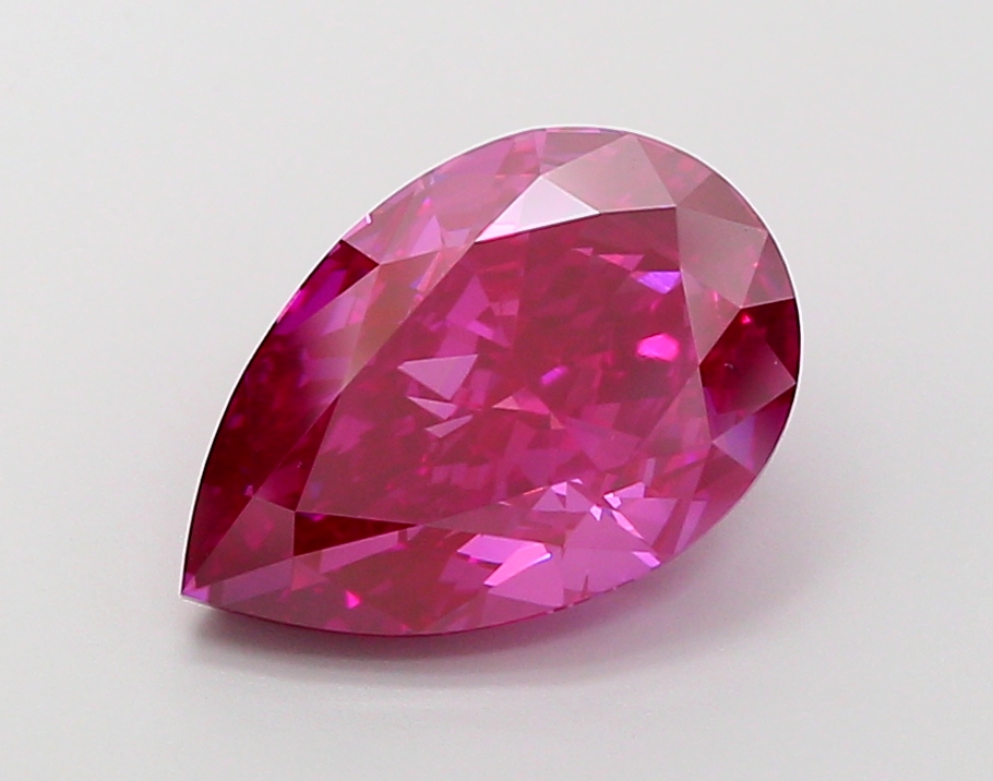 5.15 ct Pear Fancy Vivid Pink Lab-Grown Diamond