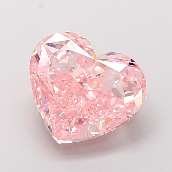 5.01 ct Heart, Fancy Vivid Pink VS1 IGI CVD