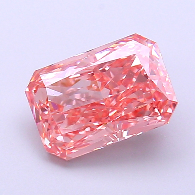2.04 ct Pink (Vivid) VVS2 Radiant lab-grown diamond
