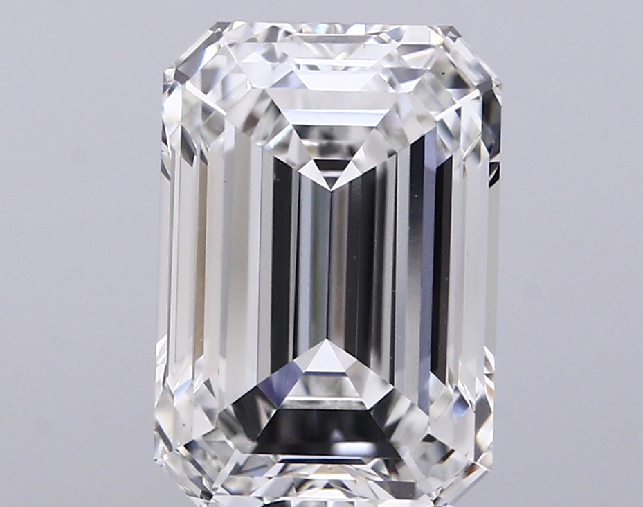 4.89 ct G VS1 Emerald Cut lab-grown diamond