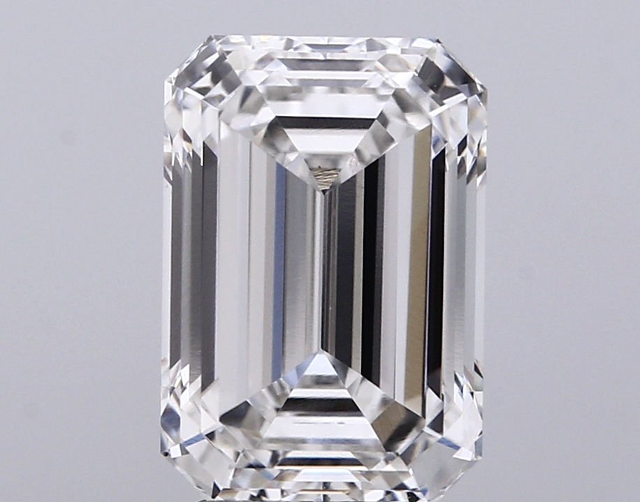 4.08 ct G VVS2 Emerald Cut lab-grown diamond