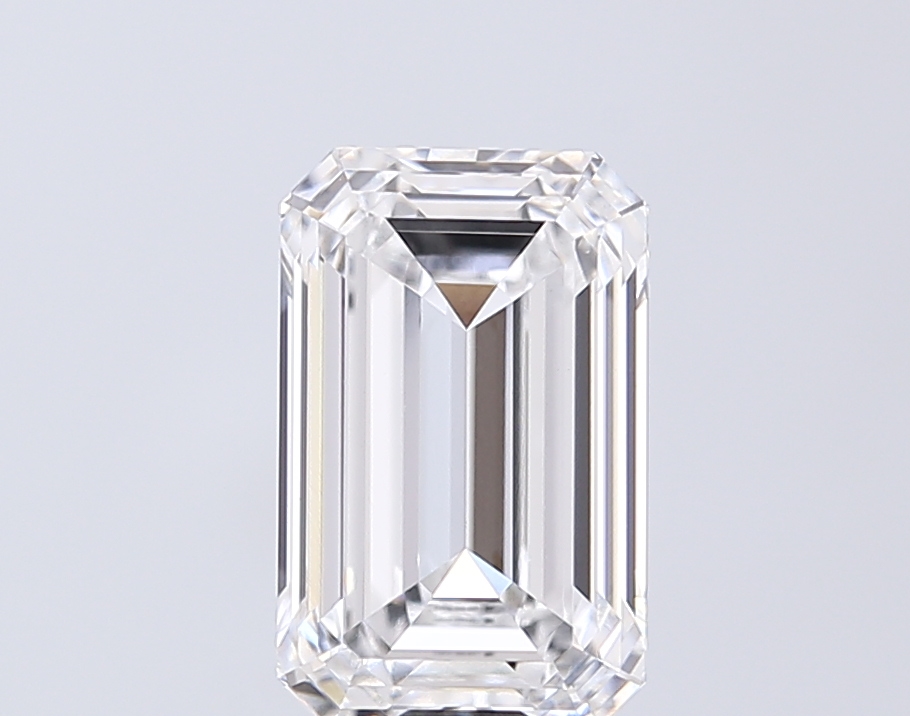 3ct Emerald · D · VVS2 · IGI