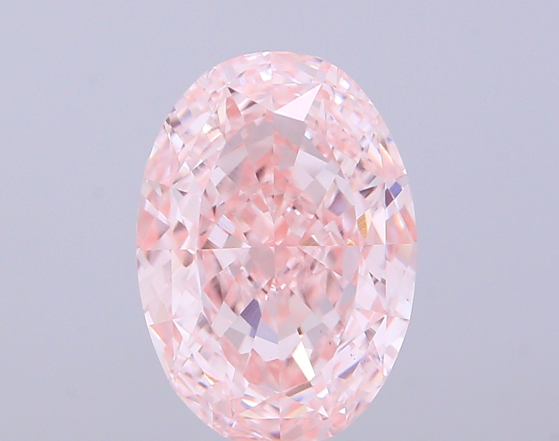 5.01 ct Oval Fancy Intense Pink Lab-Grown Diamond