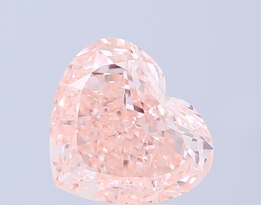 5.00 ct Heart, Fancy Intense Pink VS1 IGI CVD