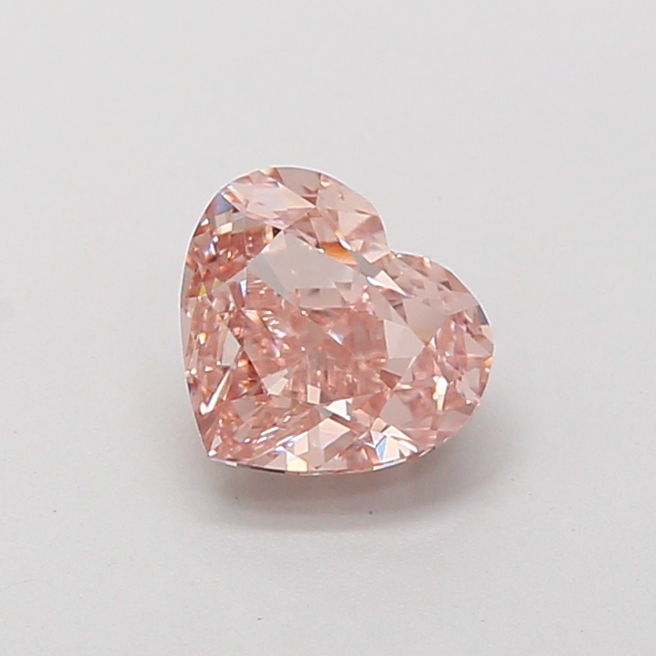 1.54 ct Pink (Intense) VVS2 Heart Modified lab-grown diamond