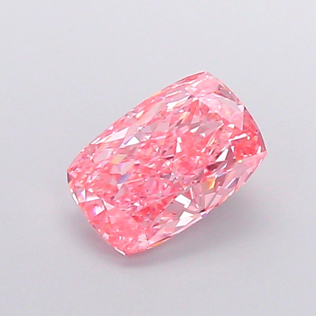 1.55 ct Pink (Vivid) VVS2 Cushion lab-grown diamond