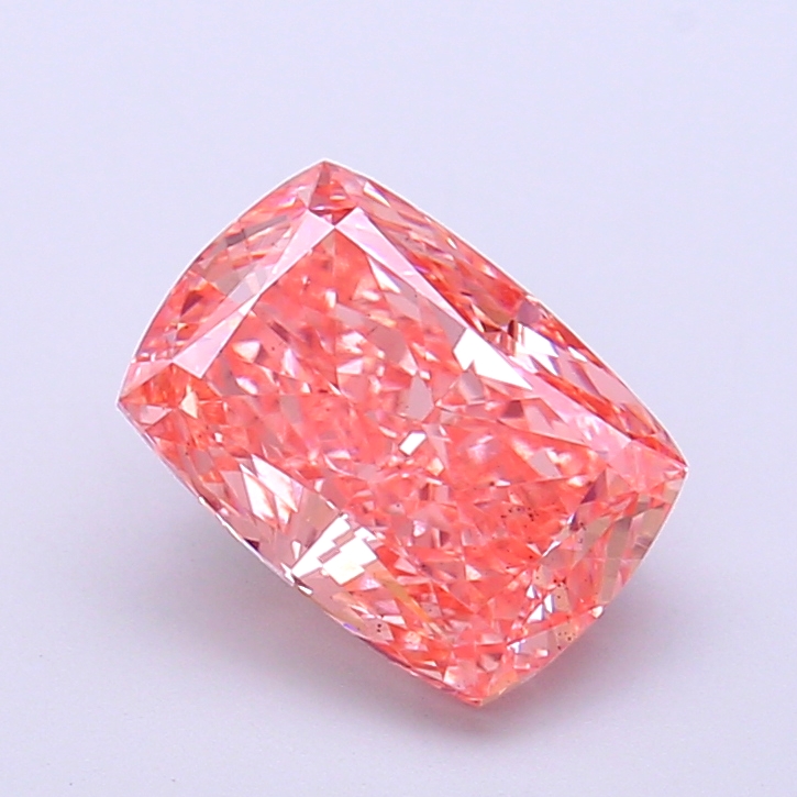 2.02 ct Pink (Vivid) VS2 Cushion lab-grown diamond