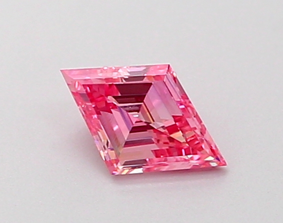 0.25 ct Kite Fancy Vivid Pink Lab-Grown Diamond