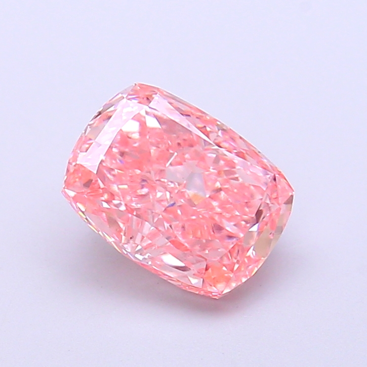 1.60 ct Pink (Vivid) VS1 Cushion lab-grown diamond
