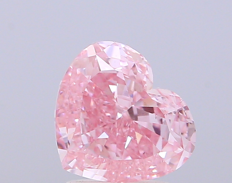 2.01 ct Heart, Fancy Intense Pink VS2 IGI CVD