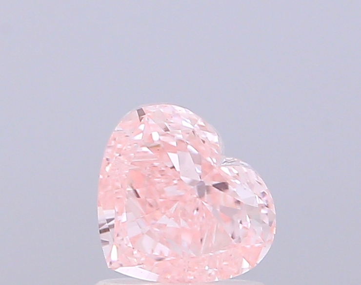 1.01 ct Heart, Fancy Intense Pink VS1 IGI CVD