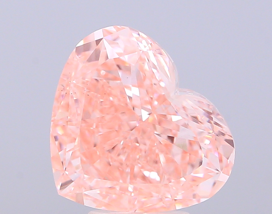 5.01 ct Heart Fancy Vivid Pink VS1 IGI CVD