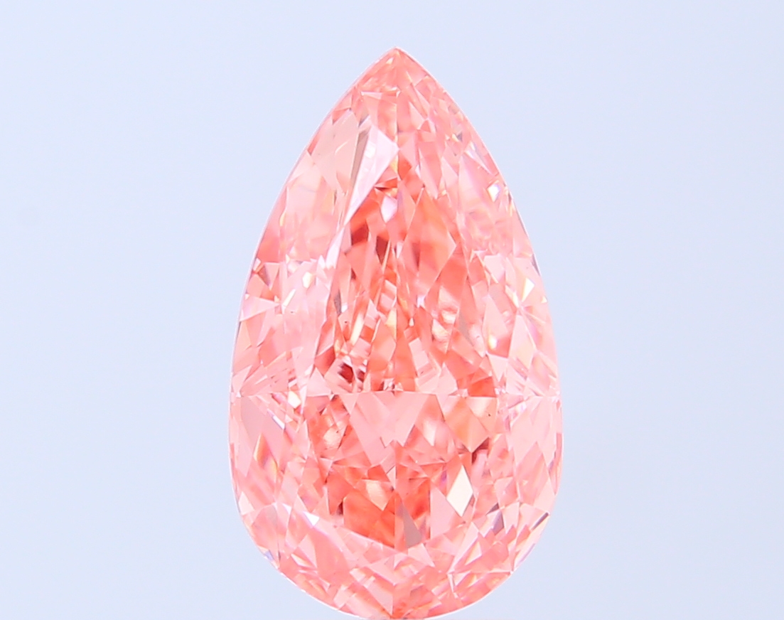 4.60 ct Pink (Vivid) VS1 Pear Modified lab-grown diamond