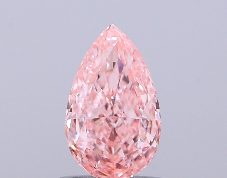 1.01 ct Pear, Fancy Vivid Pink VVS2 IGI CVD