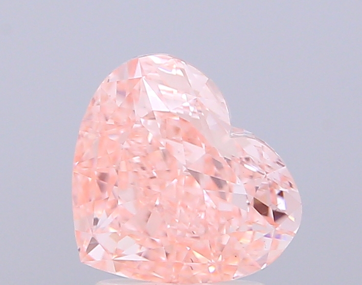 2.01 ct Heart, Fancy Intense Pink VS1 IGI CVD