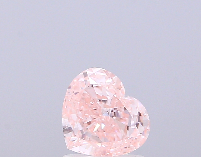 1.00 ct Heart, Fancy Intense Pink VS1 IGI CVD