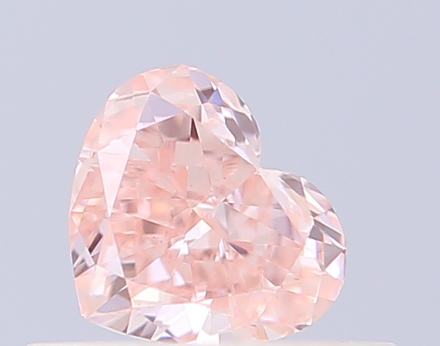 0.31 ct Heart, Fancy Intense Pink VS1 CVD