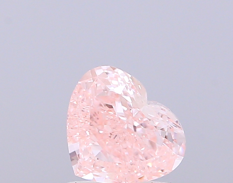 1.01 ct Heart, Fancy Intense Pink VVS2 IGI CVD