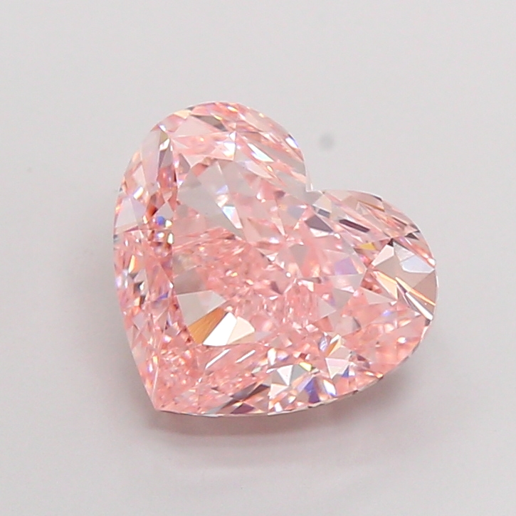 5.01 ct Heart, Fancy Intense Pink VVS2 IGI CVD